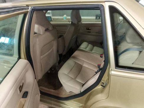 Used 1999 Volvo S70 AWD image 25