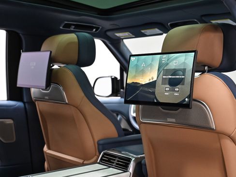 Used 2023 Land Rover Range Rover LWB SV Autobiography image 52