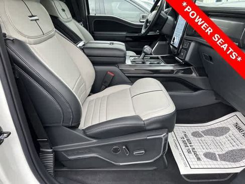 New 2023 Ford F150 Lightning Platinum image 27