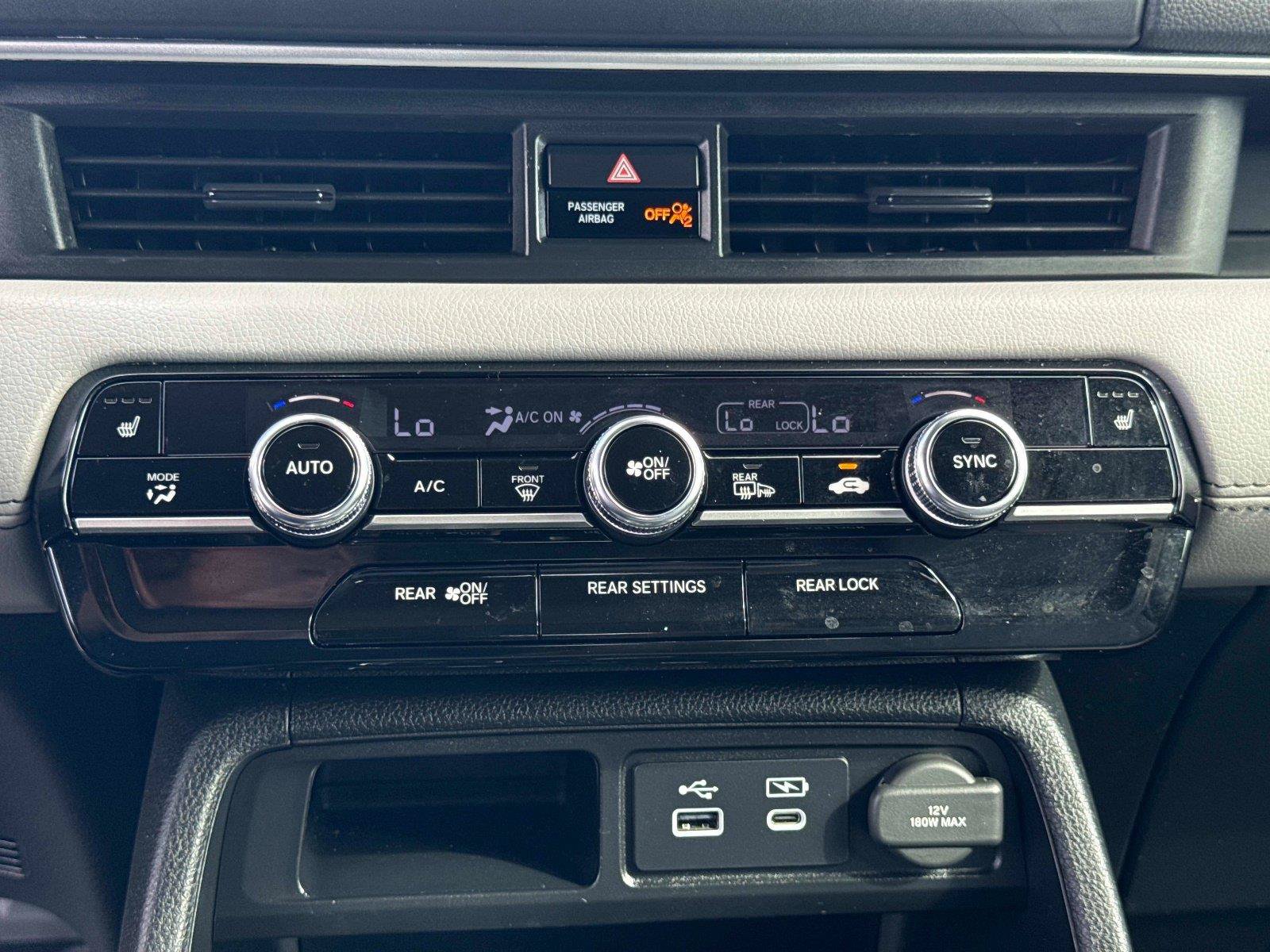 Certified 2024 Honda Pilot Touring image 27