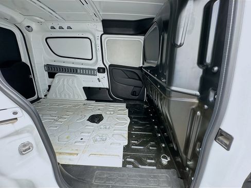 Used 2021 RAM ProMaster City Tradesman FWD image 18