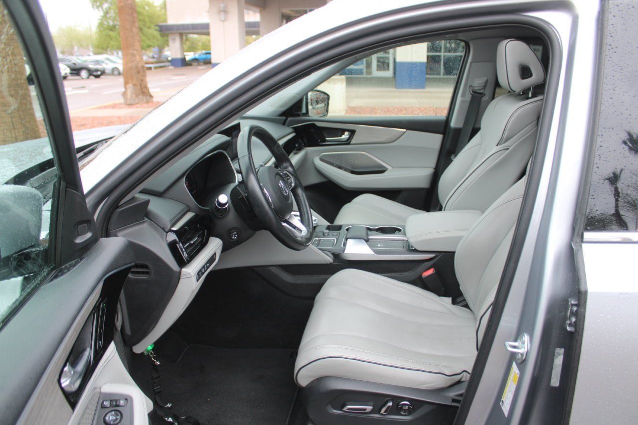 Used 2022 Acura MDX w/ Advance Package AWD/4WD image 11