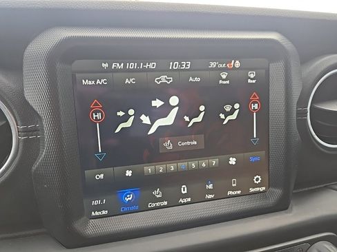 Used 2021 Jeep Gladiator Overland w/ Popular Equipment Package image 58