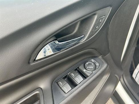 Certified 2019 Chevrolet Equinox LT w/ LPO, Cargo Package AWD/4WD image 12