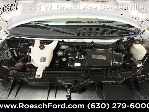 Used 2015 Chevrolet Express 3500 Extended image 17