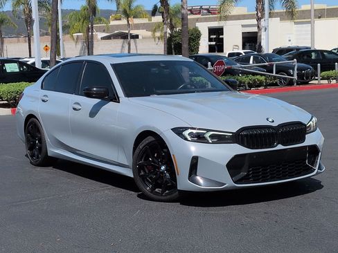 Certified 2025 BMW 330i Sedan w/ M Sport Package RWD image 2