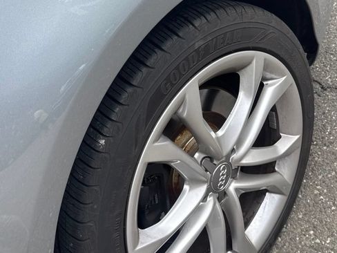 Used 2014 Audi S6 Prestige AWD/4WD image 2