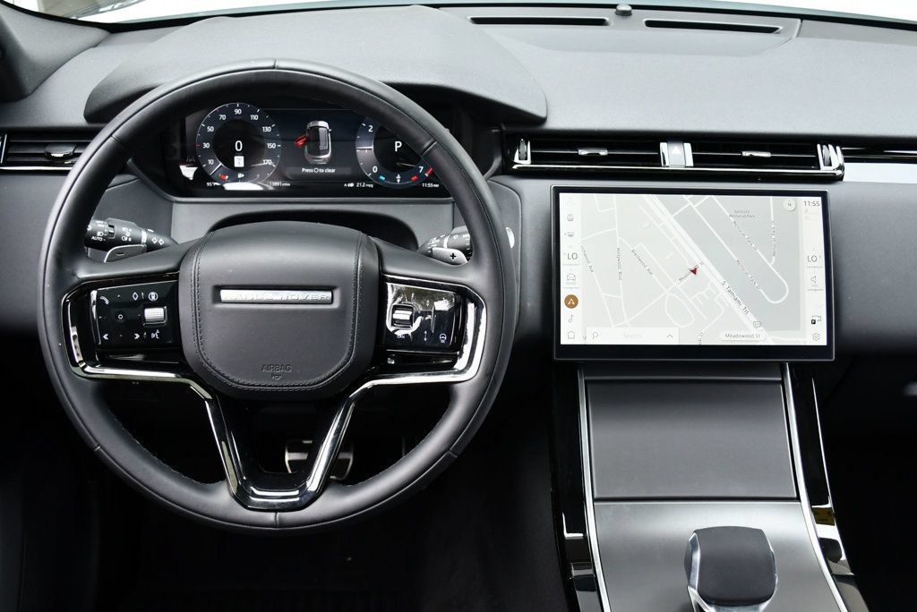 Used 2025 Land Rover Range Rover Velar Dynamic SE AWD/4WD image 58