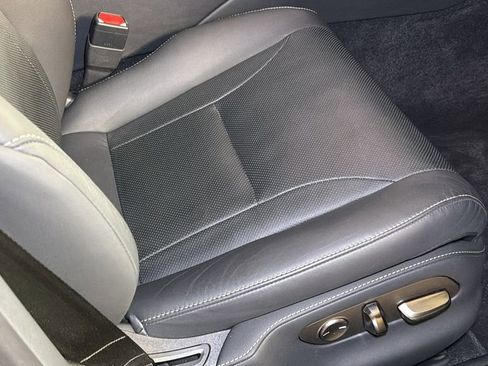 Certified 2021 Lexus LS 500 AWD w/ Accessory Package (Z1) image 12