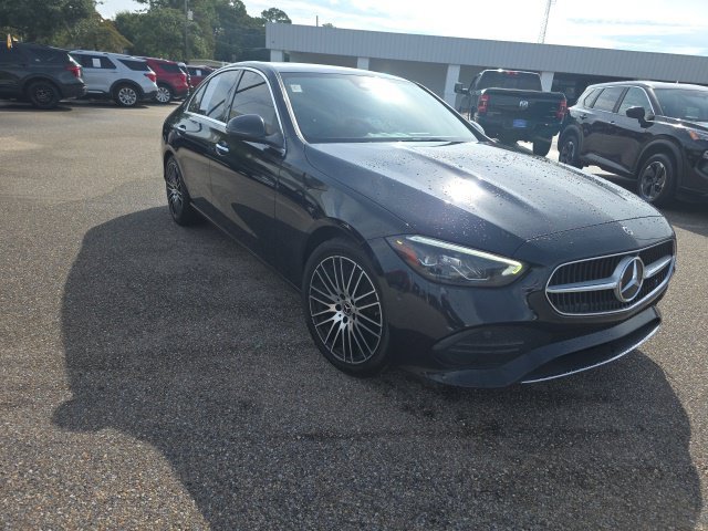 Used 2022 Mercedes-Benz C 300 Sedan image 2