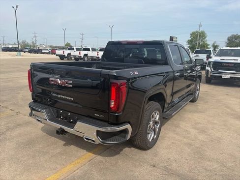 New 2026 GMC Sierra 1500 SLT w/ SLT Premium Plus Package AWD/4WD image 6