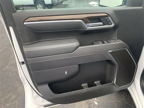 Certified 2025 GMC Sierra 1500 Elevation image 21