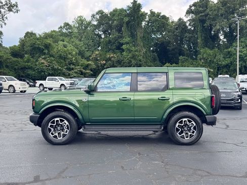 Used 2025 Ford Bronco Outer Banks AWD/4WD image 3