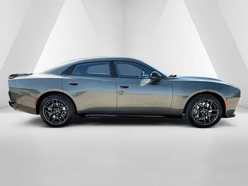 New 2026 Dodge Charger R/T AWD/4WD image 8