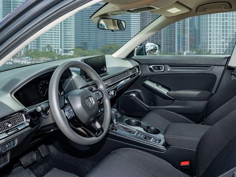 Used 2025 Honda Civic LX image 15