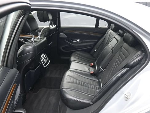 Used 2016 Mercedes-Benz S 550 4MATIC Sedan image 34