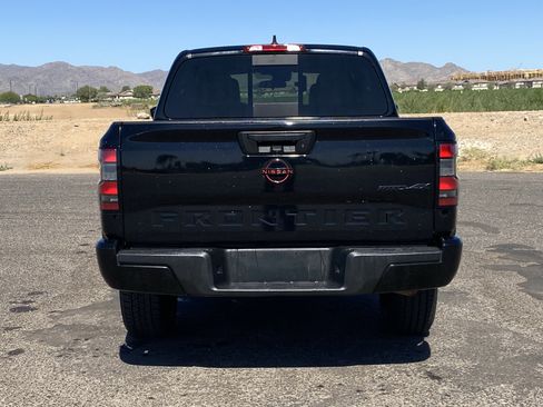 Used 2024 Nissan Frontier PRO-4X AWD/4WD image 4