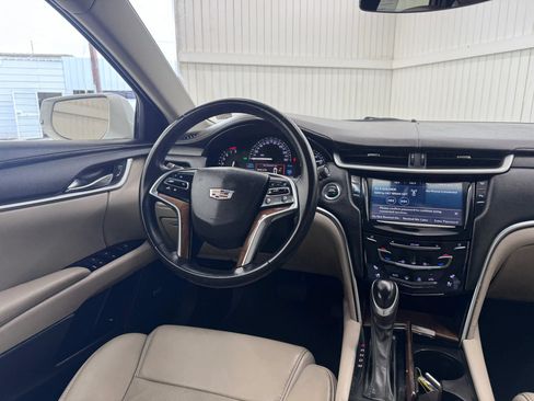 Used 2019 Cadillac XTS FWD image 15