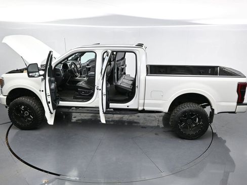 Used 2021 Ford F350 Platinum w/ Tremor Off-Road Package image 47