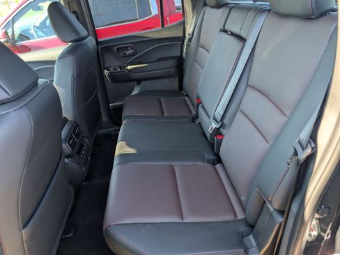 New 2026 Honda Ridgeline Black Edition image 15