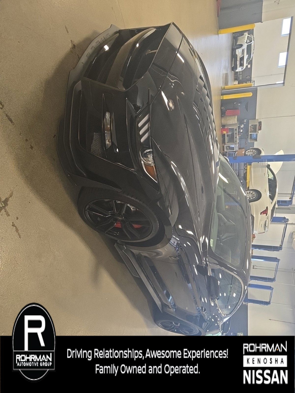 Used 2021 Ford Mustang Shelby GT500 w/ Technology Package RWD image 1