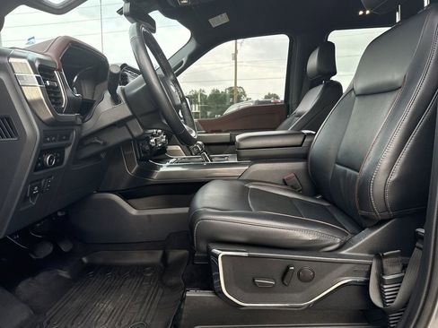 Used 2023 Ford F150 Lariat AWD/4WD image 12