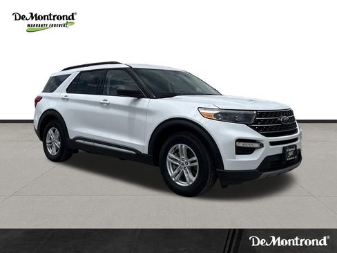 Used 2021 Ford Explorer XLT w/ Equipment Group 202A RWD image 3