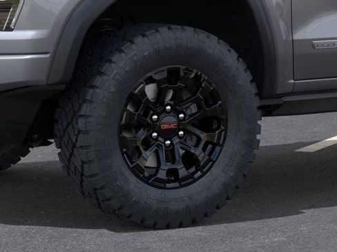 New 2026 GMC Canyon Elevation w/ Convenience Package RWD image 9