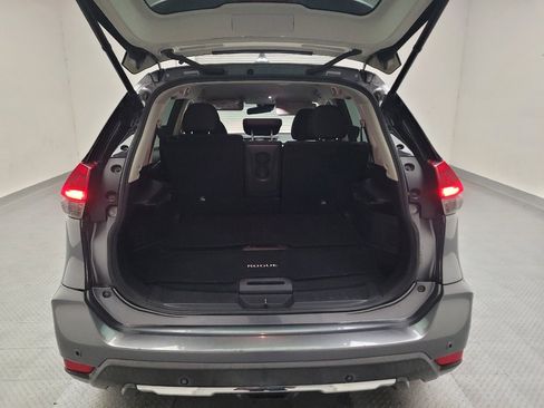 Used 2020 Nissan Rogue SV AWD/4WD image 29