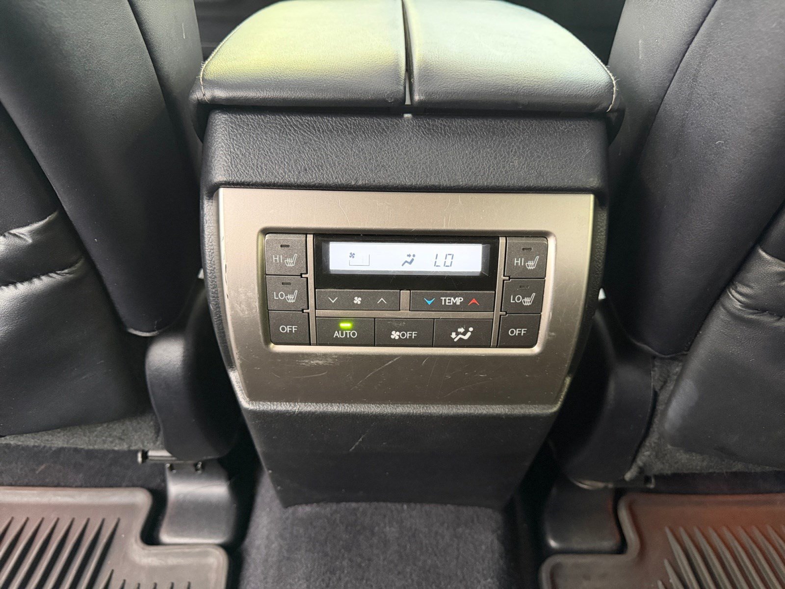 Used 2016 Lexus GX 460 w/ Premium Package AWD/4WD image 30