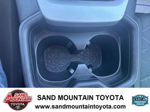 Used 2021 Toyota RAV4 XLE image 19