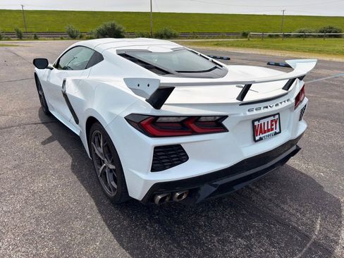 Used 2023 Chevrolet Corvette Stingray Coupe w/ Z51 Performance Package RWD image 12