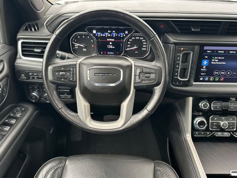 Used 2021 GMC Yukon Denali image 15