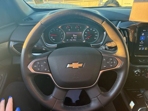 Used 2023 Chevrolet Traverse LT w/ LPO, Floor Liner Package image 21