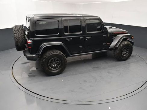 Used 2022 Jeep Wrangler Unlimited Rubicon w/ Xtreme Recon 35" Tire Package AWD/4WD image 10