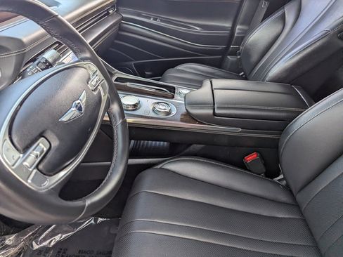Used 2024 Genesis GV80 2.5T image 18