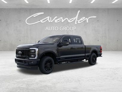 New 2026 Ford F250 Lariat w/ Black Appearance Package