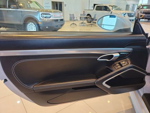 Used 2024 Porsche 718 Boxster GTS image 9