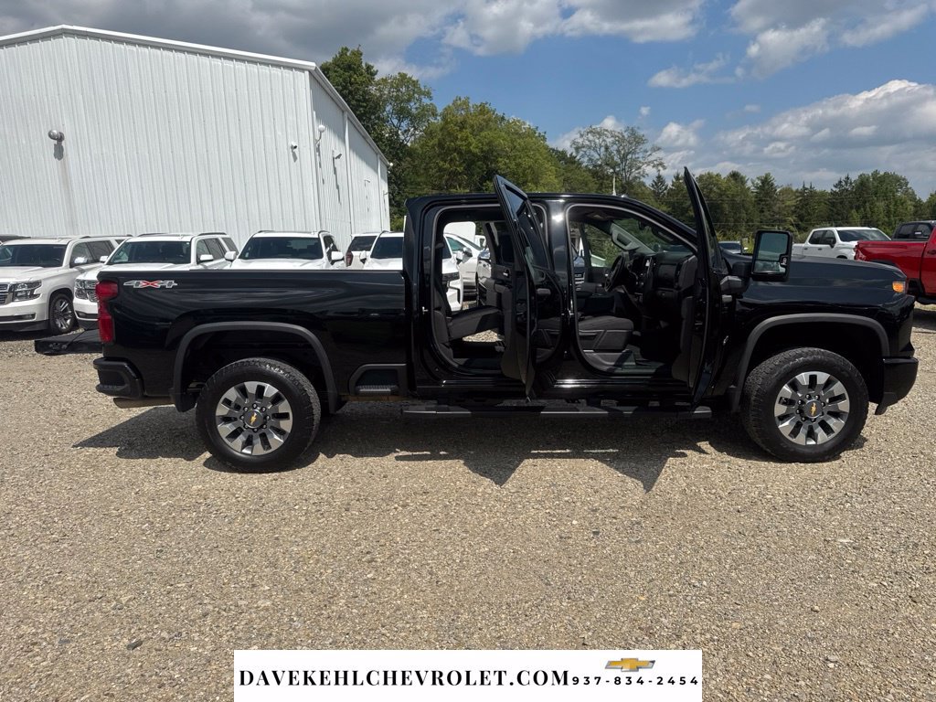 Used 2024 Chevrolet Silverado 2500 Custom w/ Custom Value Package AWD/4WD image 16
