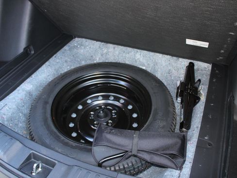 Used 2018 Honda CR-V EX-L image 32