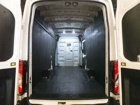 Used 2024 Ford Transit 250 148 High Roof Extended w/ Load Area Protection Package RWD image 20