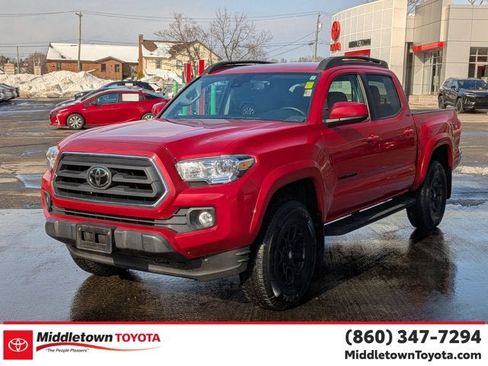 Certified 2022 Toyota Tacoma SR5 AWD/4WD image 7