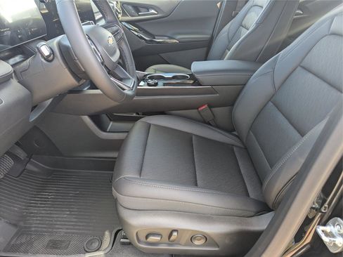 New 2026 Chevrolet Equinox LT w/ Convenience Package II image 20