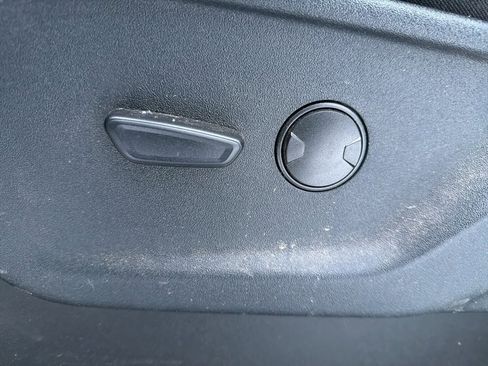 Used 2023 Ford F250 XLT w/ Black Appearance Package image 16