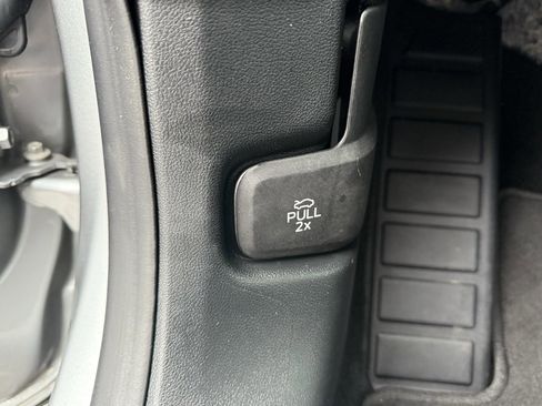 Used 2022 Ford Escape SE w/ Convenience Package image 17