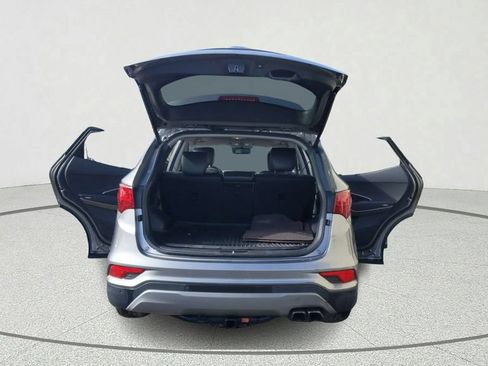 Used 2018 Hyundai Santa Fe Sport FWD image 12