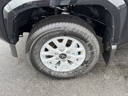 Used 2025 Toyota Tacoma SR5 image 11