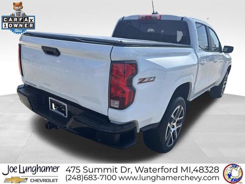 Used 2023 Chevrolet Colorado Z71 w/ Z71 Convenience Package 2 AWD/4WD image 3