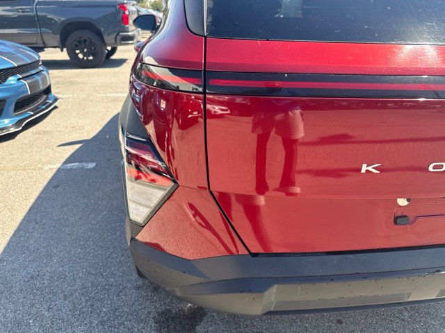 Used 2025 Hyundai Kona SEL AWD/4WD image 15