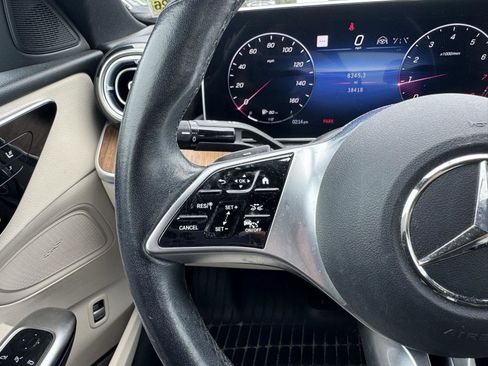 Used 2023 Mercedes-Benz C 300 4MATIC Sedan image 10
